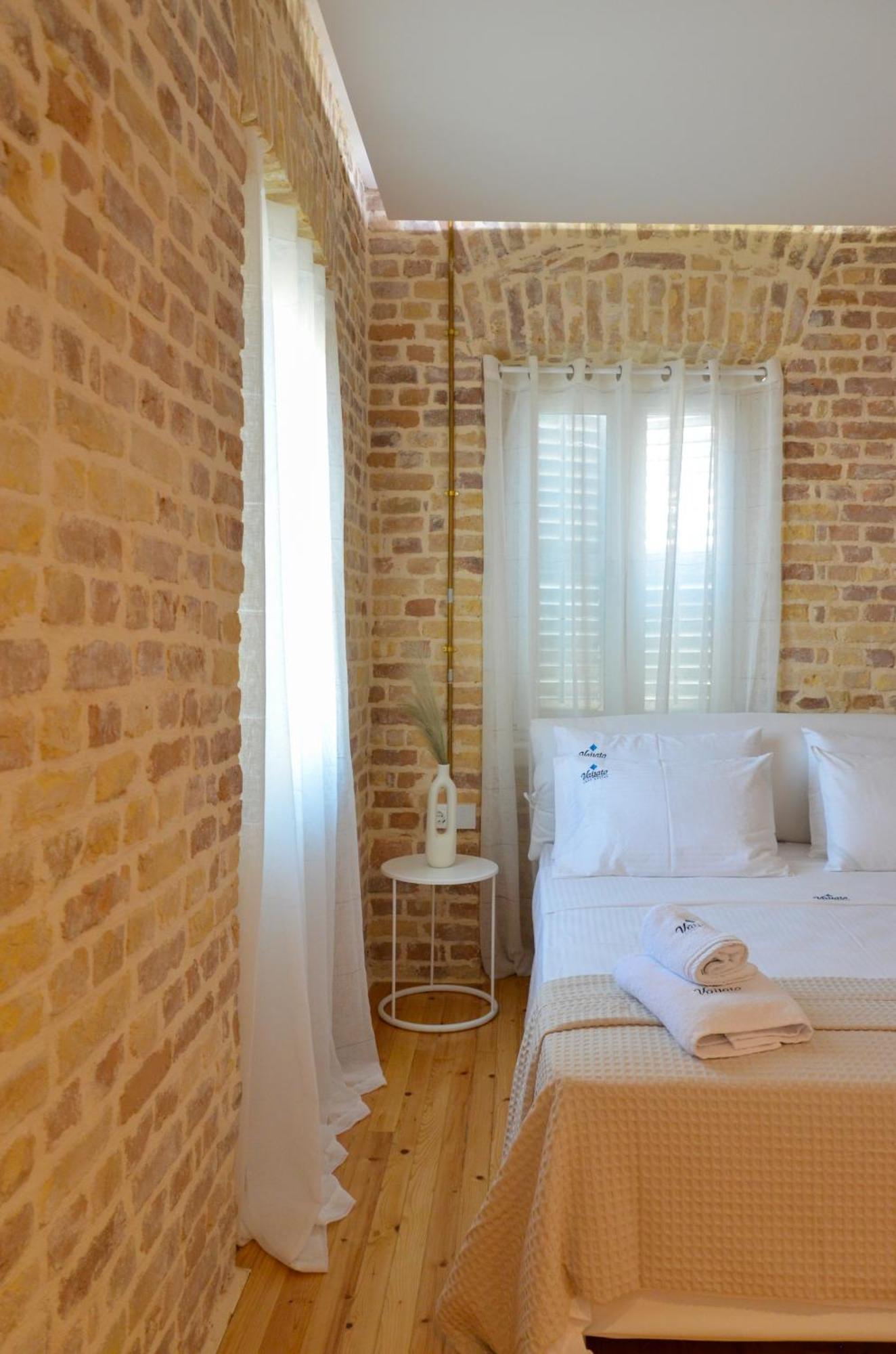 Vailato Swan White Suite Corfu  Buitenkant foto